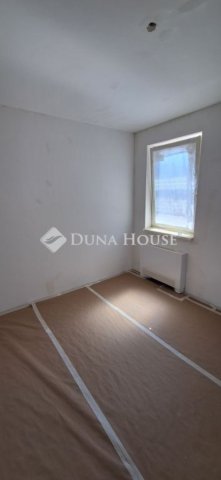 Eladó téglalakás, Budapesten, XVIII. kerületben 93.9 M Ft