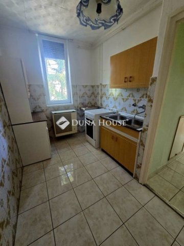 Eladó téglalakás, Barcson 19.9 M Ft, 2 szobás