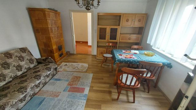 Eladó téglalakás, Dombóváron 10.5 M Ft, 1+1 szobás