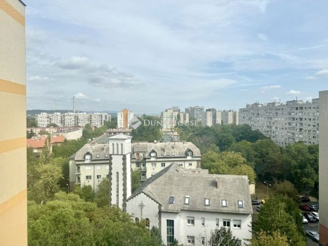 Eladó panellakás, Budapesten, III. kerületben 78.5 M Ft, 3 szobás