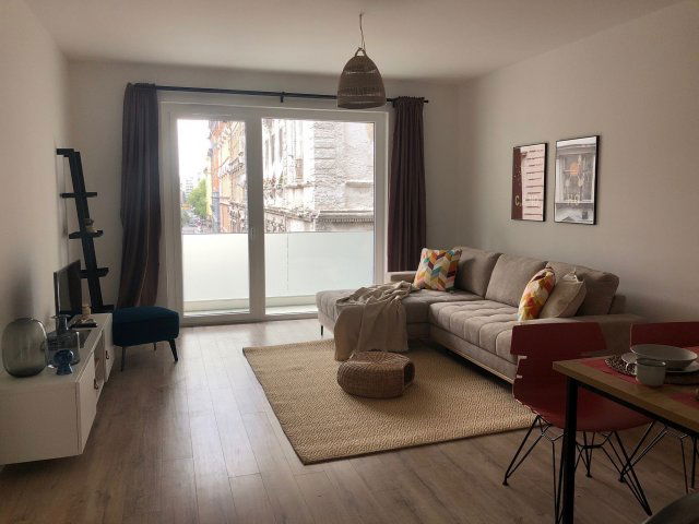 Kiadó téglalakás, albérlet, VI. kerületben, Rózsa utcában