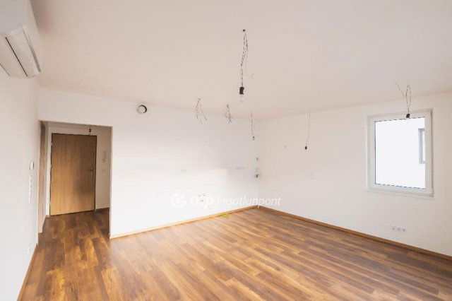 Eladó téglalakás, Gárdonyban 69.99 M Ft, 2 szobás