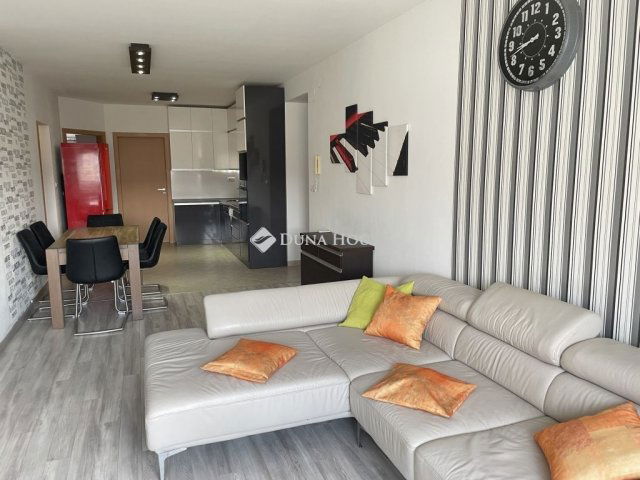 Eladó téglalakás, Körmenden 58.5 M Ft, 1+2 szobás