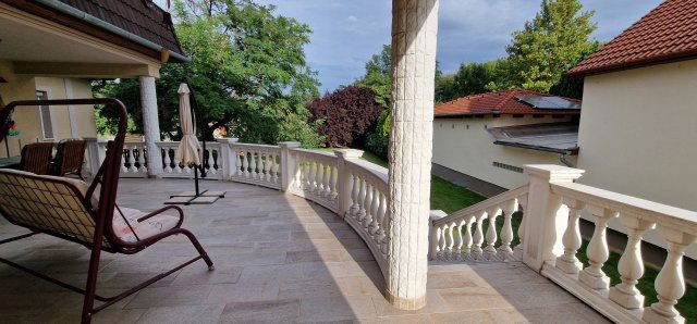 Eladó családi ház, Nyíregyházán 145 M Ft, 7 szobás