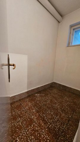 Eladó téglalakás, Egerben 66 M Ft, 3 szobás