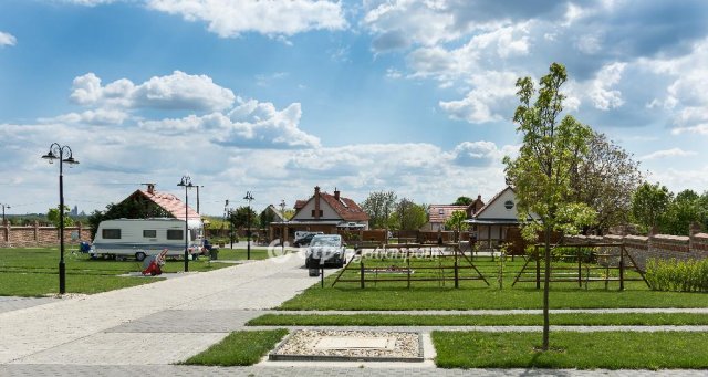 Eladó hotel, Kisharsányon 715 M Ft / költözzbe.hu