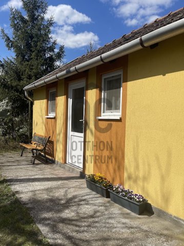 Eladó nyaraló, Sándorfalván 17.9 M Ft, 1 szobás