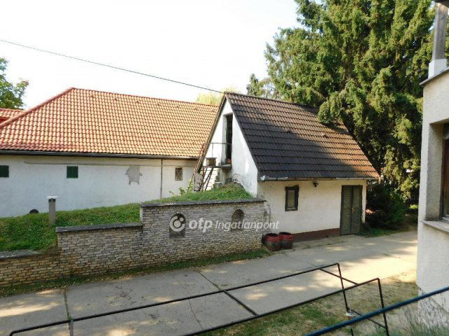 Eladó családi ház, Kozármislenyen 250 M Ft, 5 szobás