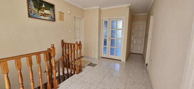 Eladó családi ház, Ócsán 99.9 M Ft, 5 szobás