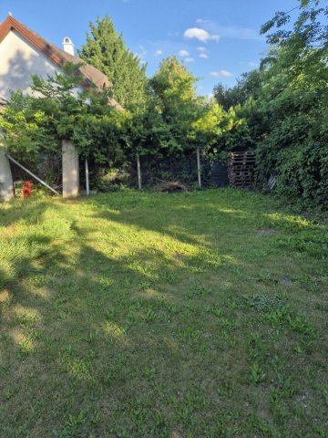 Eladó téglalakás, Hegyeshalomban 43 M Ft, 3+2 szobás