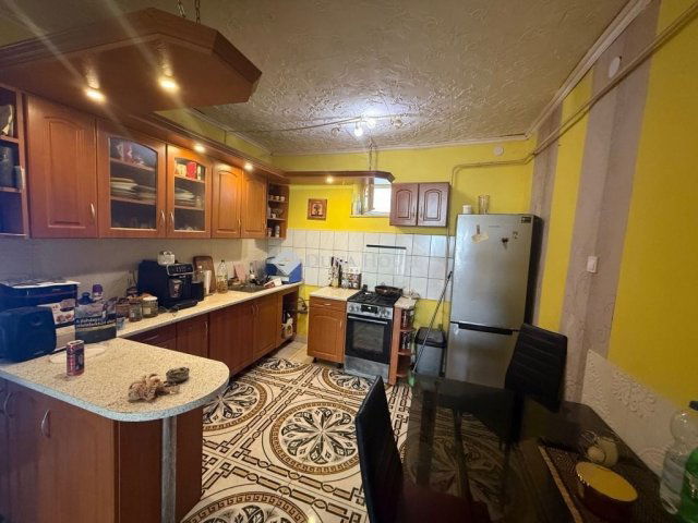 Eladó családi ház, Siklóson 49.5 M Ft, 3 szobás