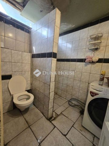 Eladó családi ház, Budapesten, XVIII. kerületben 84 M Ft
