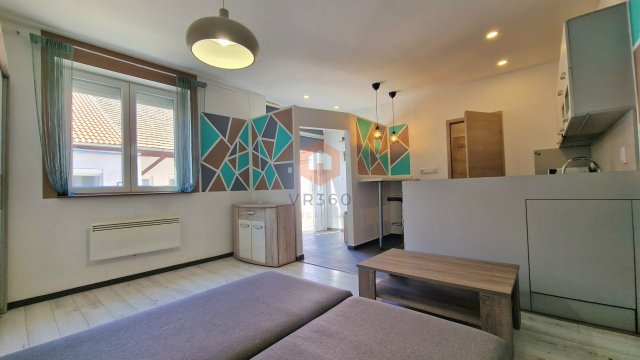 Eladó téglalakás, Pécsett, Hargita utcában 32 M Ft, 1 szobás