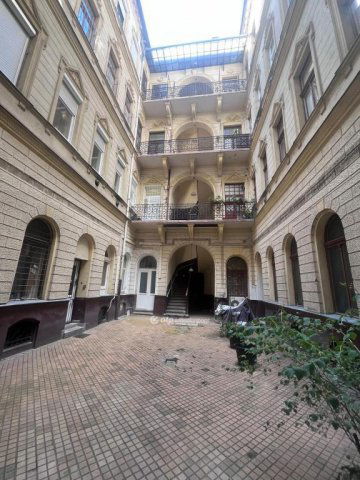 Eladó téglalakás, Budapesten, IX. kerületben 79.9 M Ft