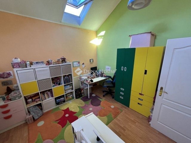 Eladó téglalakás, Gyömrőn 64.9 M Ft, 3 szobás