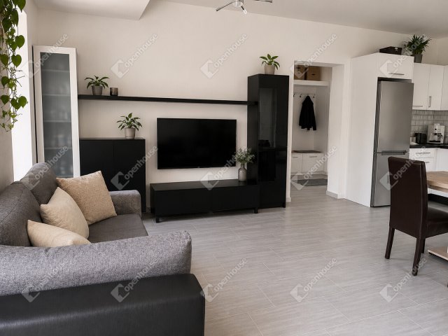 Eladó családi ház, Hegykőn 115 M Ft, 4 szobás