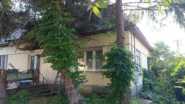 Eladó családi ház, Jászfényszarun 34.9 M Ft, 4 szobás