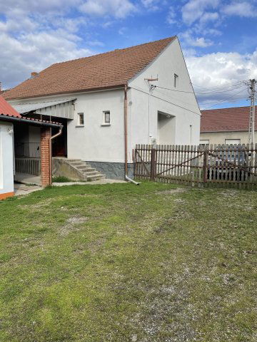 Eladó családi ház, Csurgón 49.9 M Ft, 3 szobás