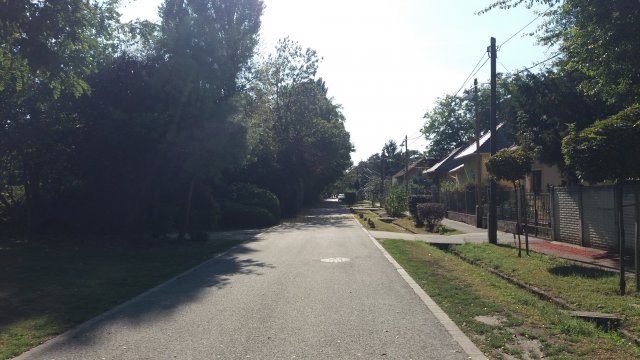 Kiadó családi ház, albérlet, XV. kerületben, Csomád utcában