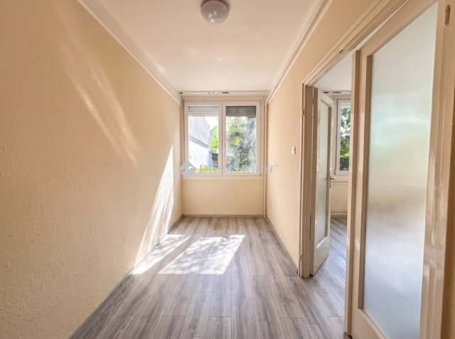 Eladó téglalakás, Budapesten, XX. kerületben 69.5 M Ft