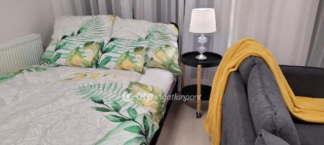 Kiadó téglalakás, albérlet, Debrecenben 250 E Ft / hó, 1 szobás