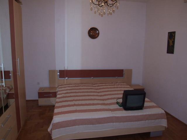 Kiadó téglalakás, albérlet, Gyulán 150 E Ft / hó, 1+2 szobás