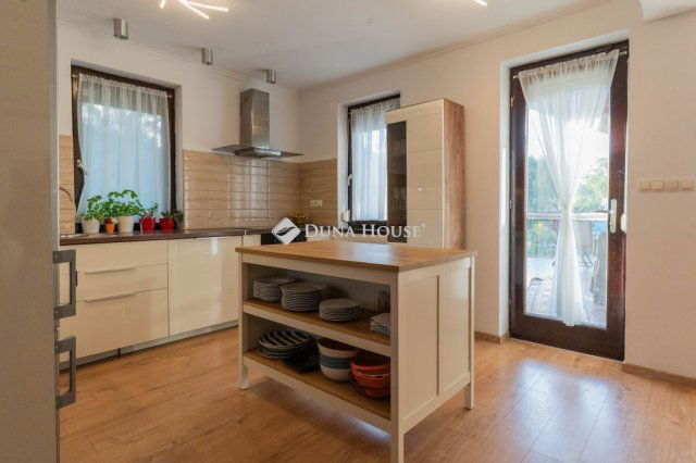 Kiadó családi ház, albérlet, Kecskeméten 760 E Ft / hó