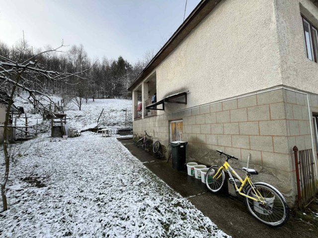 Eladó családi ház, Bárnán 10.9 M Ft, 2 szobás