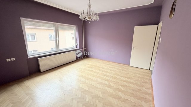 Eladó családi ház, Szombathelyen 69.5 M Ft, 4 szobás