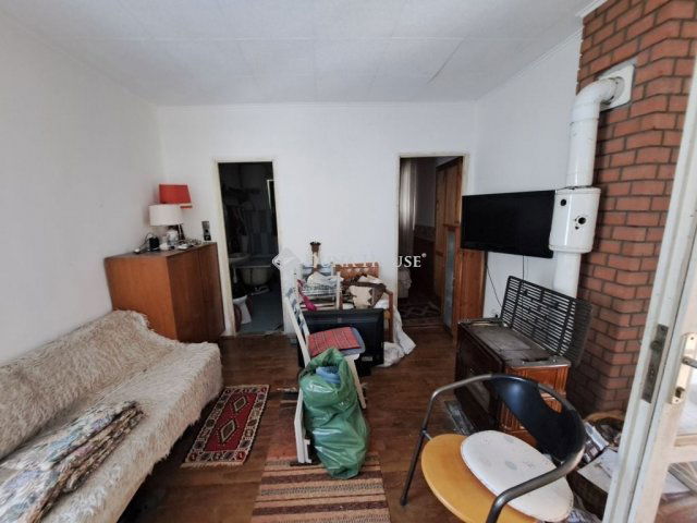 Eladó családi ház, Érsekcsanádon 41.99 M Ft, 1 szobás