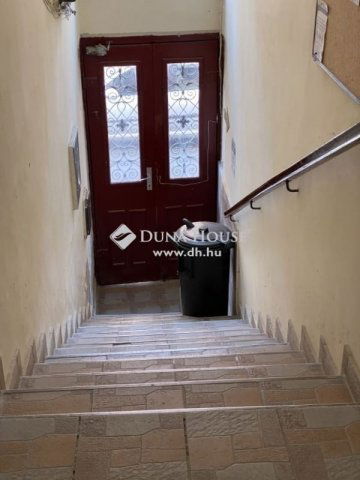 Eladó téglalakás, Pécsett 65.49 M Ft, 3 szobás