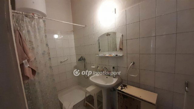 Eladó családi ház, Sajópüspökin 12.2 M Ft, 4+1 szobás