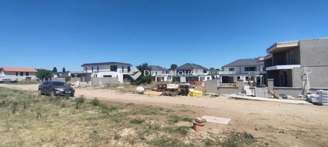 Eladó ikerház, Budapesten, XVI. kerületben 255 M Ft, 4 szobás