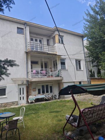 Eladó téglalakás, Győrött 79.9 M Ft, 3 szobás