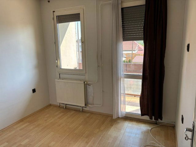 Eladó téglalakás, Egerben 48 M Ft, 2+1 szobás