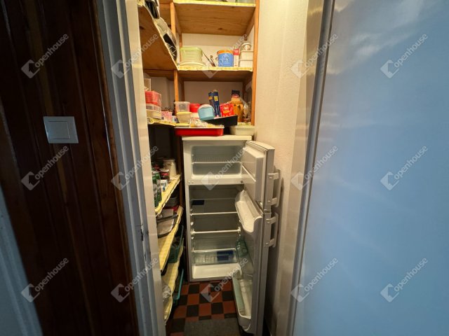 Eladó családi ház, Sopronban 89.9 M Ft, 5 szobás