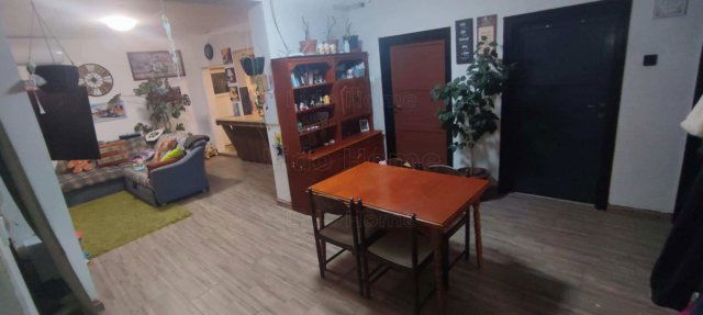 Eladó családi ház, Szőlősgyörökön 49.9 M Ft, 2+1 szobás
