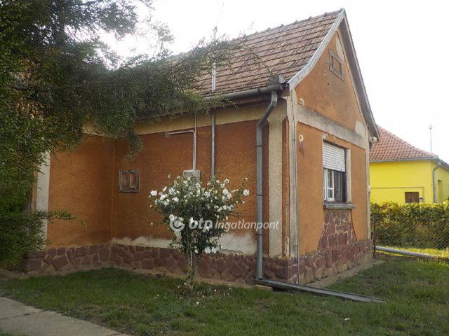 Eladó családi ház, Mezőcsokonyán 26.4 M Ft, 3+1 szobás