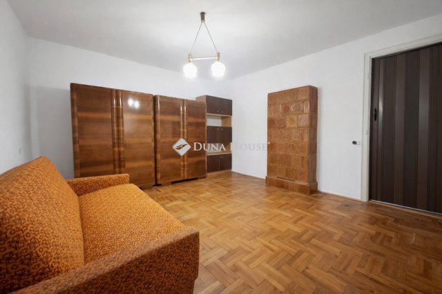 Eladó téglalakás, Budapesten, XVIII. kerületben 34.45 M Ft