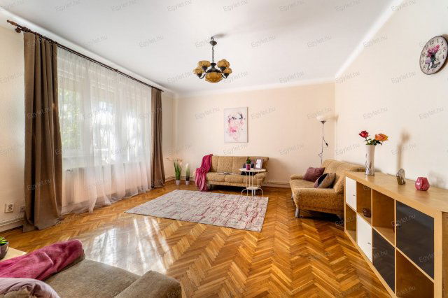 Eladó téglalakás, Budapesten, III. kerületben 79.99 M Ft
