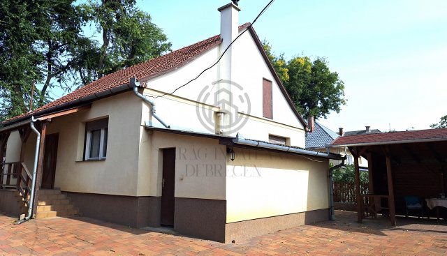 Eladó családi ház, Debrecenben 89.9 M Ft, 3 szobás