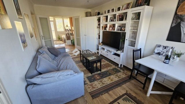 Eladó panellakás, Budapesten, XI. kerületben 89.5 M Ft, 3 szobás