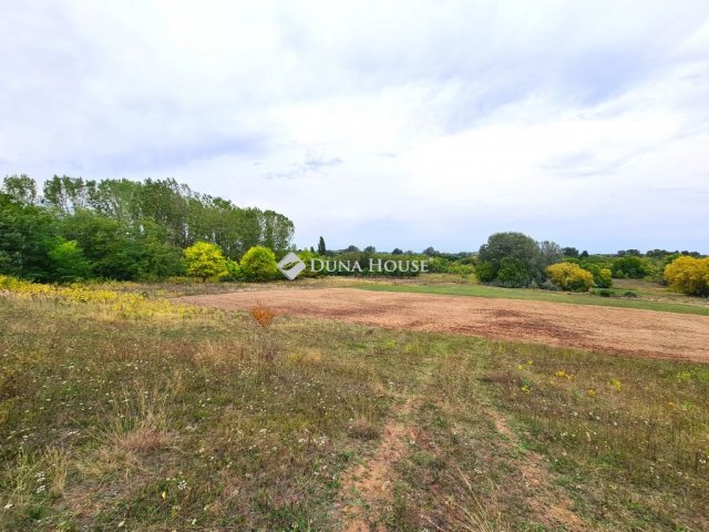 Eladó telek, Tápiószecsőn 9.4 M Ft / költözzbe.hu