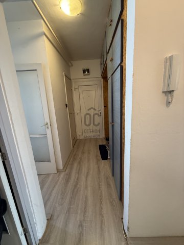 Eladó panellakás, Pécsett 46 M Ft, 2 szobás