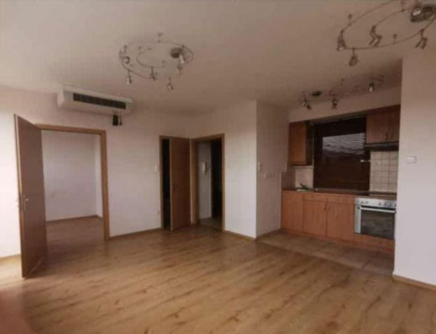 Kiadó téglalakás, albérlet, VII. kerületben, Garay téren