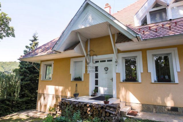 Eladó családi ház, Zalaegerszegen 129.9 M Ft, 7 szobás