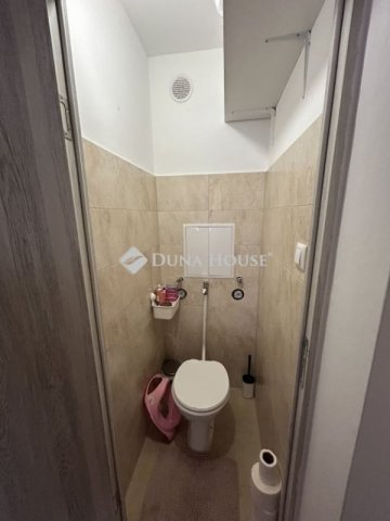 Eladó panellakás, Budapesten, III. kerületben 64.9 M Ft, 2 szobás