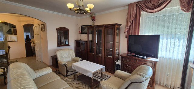 Kiadó téglalakás, albérlet, Debrecenben 180 E Ft / hó
