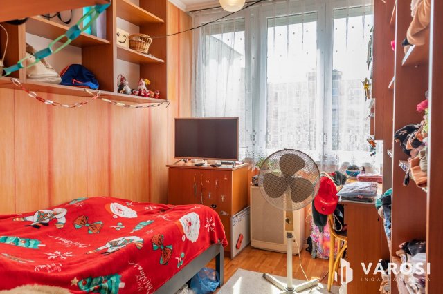 Kiadó téglalakás, albérlet, Békéscsabán 140 E Ft / hó