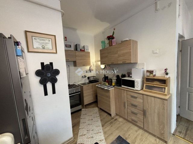 Eladó téglalakás, Kecskeméten 36.9 M Ft, 2 szobás